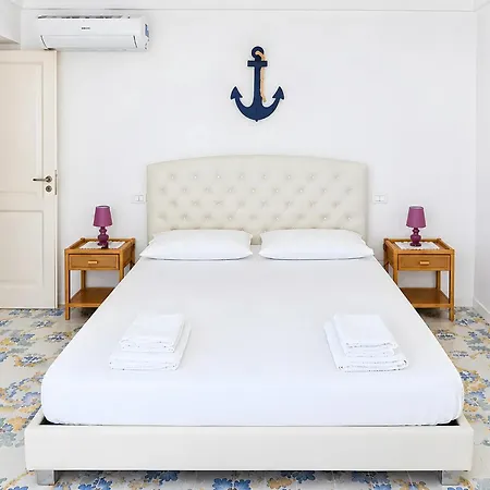 Mia Castro Marina Lägenhet Castro (Lecce)